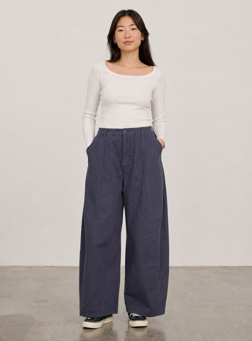 An Action A Day Cotton High Waist Balloon Pants Charcoal Blue Womens Size Medium
